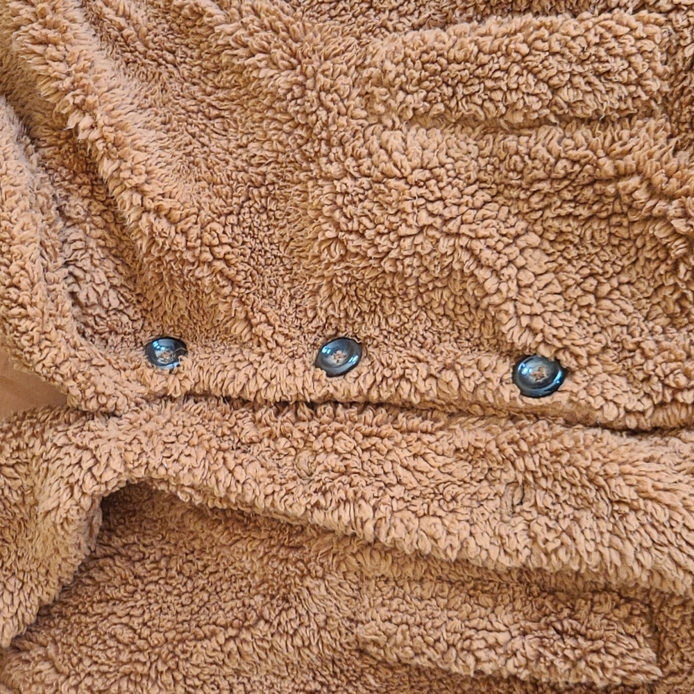 Coat - Picture 3 of 4